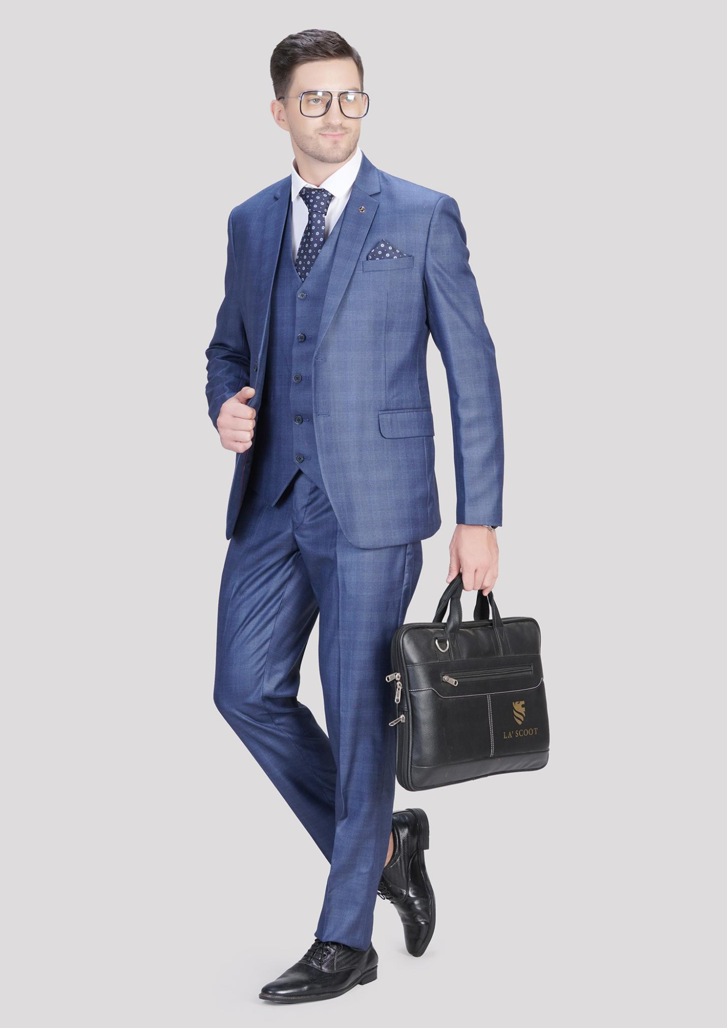 Royal Blue Checkered 3-Piece Formal Suit with Waistcoat – Premium Men’s Attire