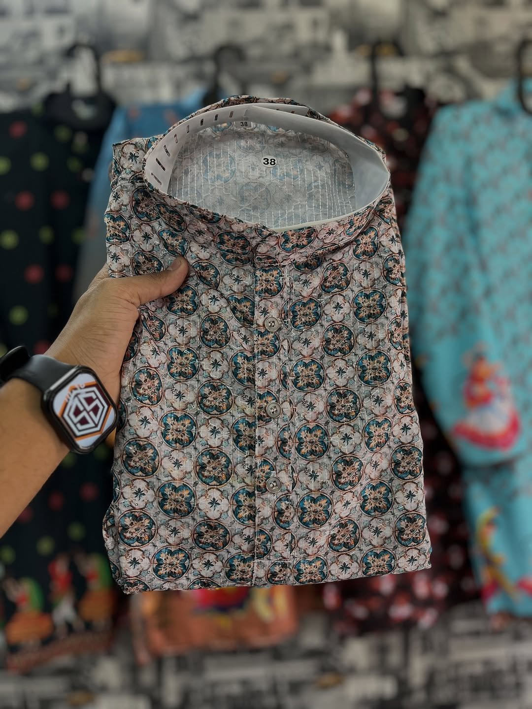 Men’s Navratri Special Kurta with Jari Work - Image 2